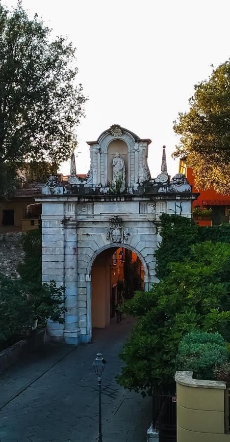 شقة A Casa Di Leda سارزانا المظهر الخارجي الصورة